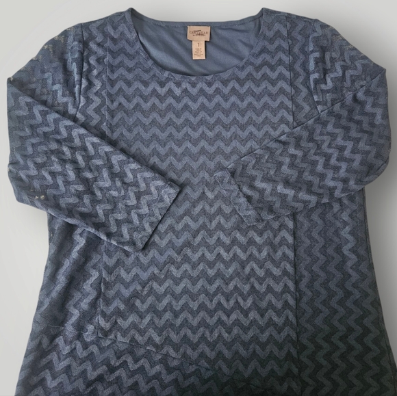 Chico's Top Womens 1  US M 8 Navy Asymmetrical EasyWear Tonal‎ Chevron - Picture 1 of 9